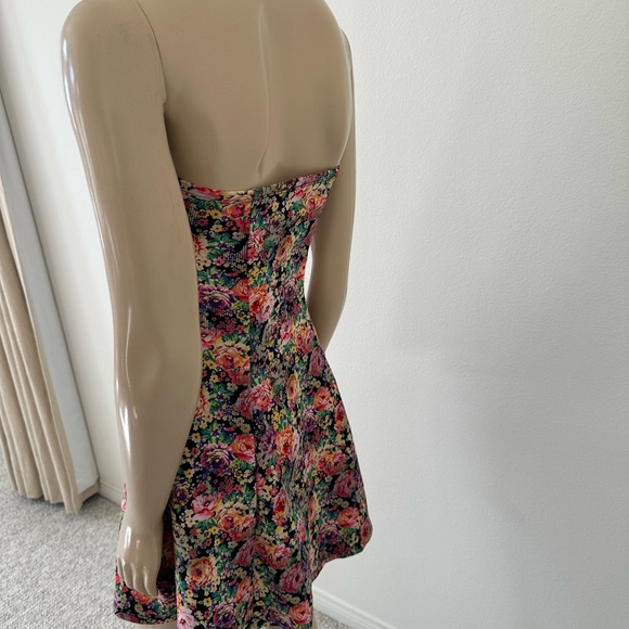 Beautiful summer spring dress size S used - Picture 3 of 5